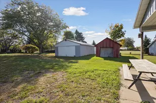 2434 S Cochran Rd, Charlotte, MI 48813 - Photo 43