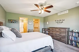 2434 S Cochran Rd, Charlotte, MI 48813 - Photo 15