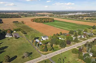 2434 S Cochran Rd, Charlotte, MI 48813 - Photo 57