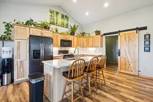 2434 S Cochran Rd, Charlotte, MI 48813 - Photo 9