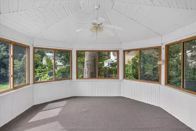 1318 E Michigan Avenue, Albion, MI 49224 - Photo 25
