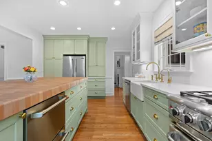 1021 Kensington Ave, Grosse Pointe, MI 48230 - Photo 25