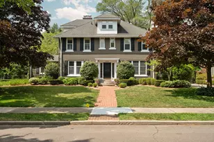 1021 Kensington Ave, Grosse Pointe, MI 48230 - Photo 95