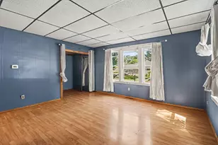 263 10th St, Manistee, MI 49660 - Photo 11