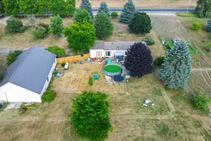 11383 Bale Rd, Lakeview, MI 48850 - Photo 3
