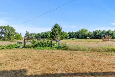 11383 Bale Road, Lakeview, MI 48850 - Photo 13