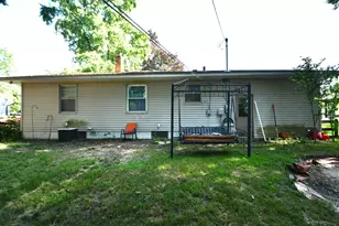 233 Hunter Dr, Benton Harbor, MI 49022 - Photo 21