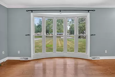 59 Wealthy Avenue, Battle Creek, MI 49015 - Photo 15