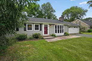 59 Wealthy Ave, Battle Creek, MI 49015 - Photo 3