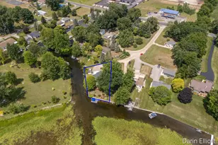 388 Reid Dr, Stanton, MI 48888 - Photo 3