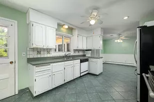 6272 Earhart Rd, Ann Arbor, MI 48105 - Photo 15