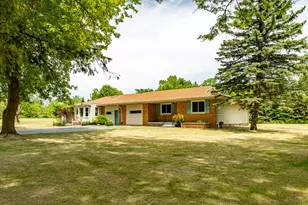 6272 Earhart Rd, Ann Arbor, MI 48105 - Photo 43