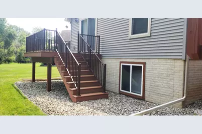 621 Ridge Lane, Tecumseh, MI 49286 - Photo 7