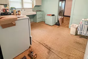 504 W Centre Ave, Portage, MI 49024 - Photo 9