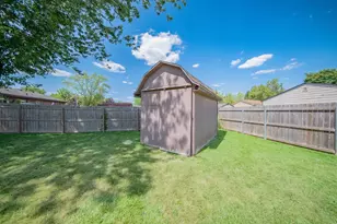 10133 Van Buren St, Belleville, MI 48111 - Photo 35