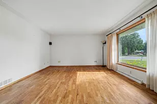 547 N Wattles Road N, Battle Creek, MI 49014 - Photo 5