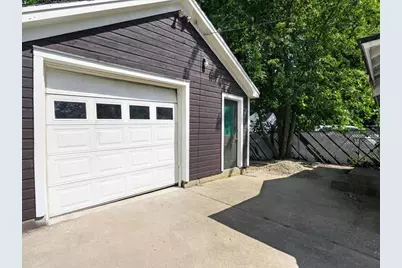 213 N Pleasant Street, Jackson, MI 49202 - Photo 39