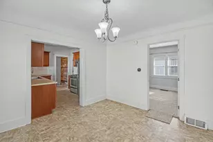 735 Eleanor St NE, Grand Rapids, MI 49505 - Photo 13