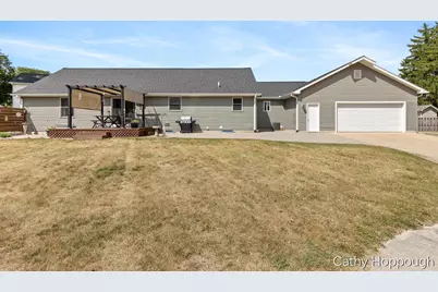 918 Emerald Circle, Lake Odessa, MI 48849 - Photo 39