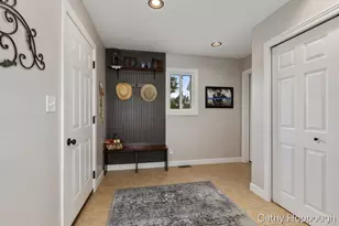 918 Emerald Cir, Lake Odessa, MI 48849 - Photo 17