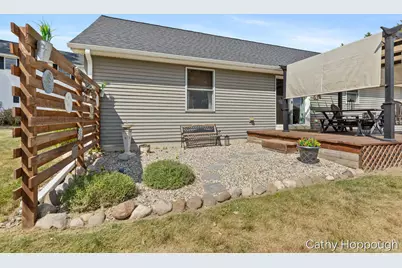 918 Emerald Circle, Lake Odessa, MI 48849 - Photo 45