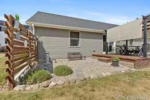 918 Emerald Cir, Lake Odessa, MI 48849 - Photo 45