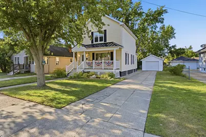 1323 Wolcott Avenue, Saint Joseph, MI 49085 - Photo 3