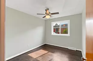 926 Woodlawn Ave, Royal Oak, MI 48073 - Photo 15