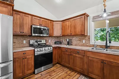 635 Midgrove Drive, Zeeland, MI 49464 - Photo 15