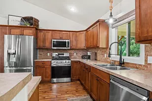 635 Midgrove Drive, Zeeland, MI 49464 - Photo 11