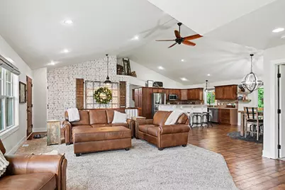635 Midgrove Drive, Zeeland, MI 49464 - Photo 5