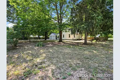 112 S Kenwood Street, Muskegon, MI 49442 - Photo 37