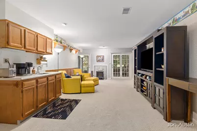 1845 Cross Bend Street NE, Grand Rapids, MI 49505 - Photo 19