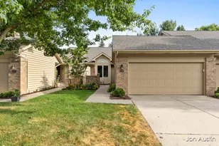 1845 Cross Bend St NE, Grand Rapids, MI 49505 - Photo 3