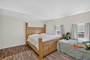 6140 Pinckney Rd, Pinckney, MI 48169 - Photo 15