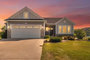 6087 Longhorn Trail, Stevensville, MI 49127 - Photo 1