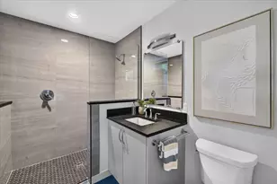 4061 Thornoaks Dr, Ann Arbor, MI 48104 - Photo 25