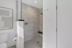 4061 Thornoaks Dr, Ann Arbor, MI 48104 - Photo 33