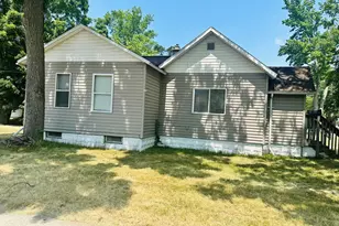 1541 6th St, Muskegon, MI 49441 - Photo 17