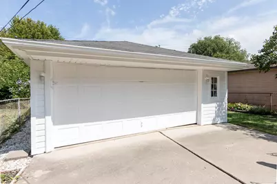 3985 Harding Street, Dearborn Heights, MI 48125 - Photo 11