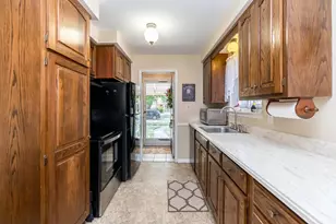 3985 Harding St, Dearborn Heights, MI 48125 - Photo 17