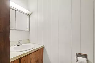 2413 N 5th St, Niles, MI 49120 - Photo 17
