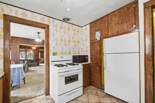 2413 N 5th St, Niles, MI 49120 - Photo 13