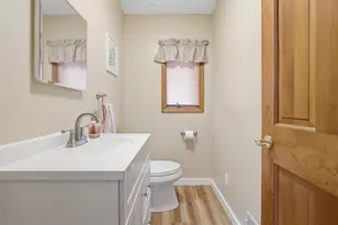 2580 Locust Ln, Stevensville, MI 49127 - Photo 11