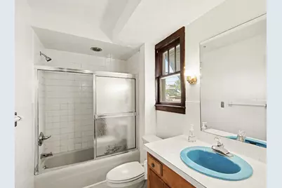360 W 18th Street, Holland, MI 49423 - Photo 17