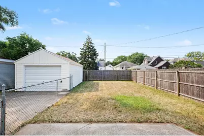 360 W 18th Street, Holland, MI 49423 - Photo 29