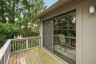 2250 Rivenoak Ct, Ann Arbor, MI 48103 - Photo 19