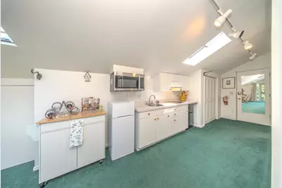 921 E Huron Street #6, Ann Arbor, MI 48104 - Photo 9