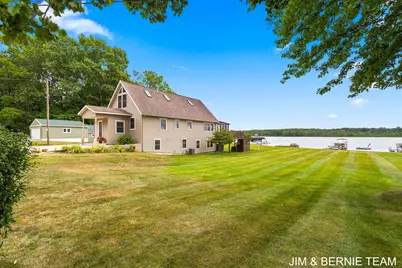 3235 Lakeview Drive, Allegan, MI 49010 - Photo 109