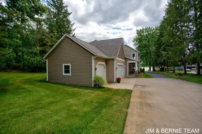 3235 Lakeview Drive, Allegan, MI 49010 - Photo 83
